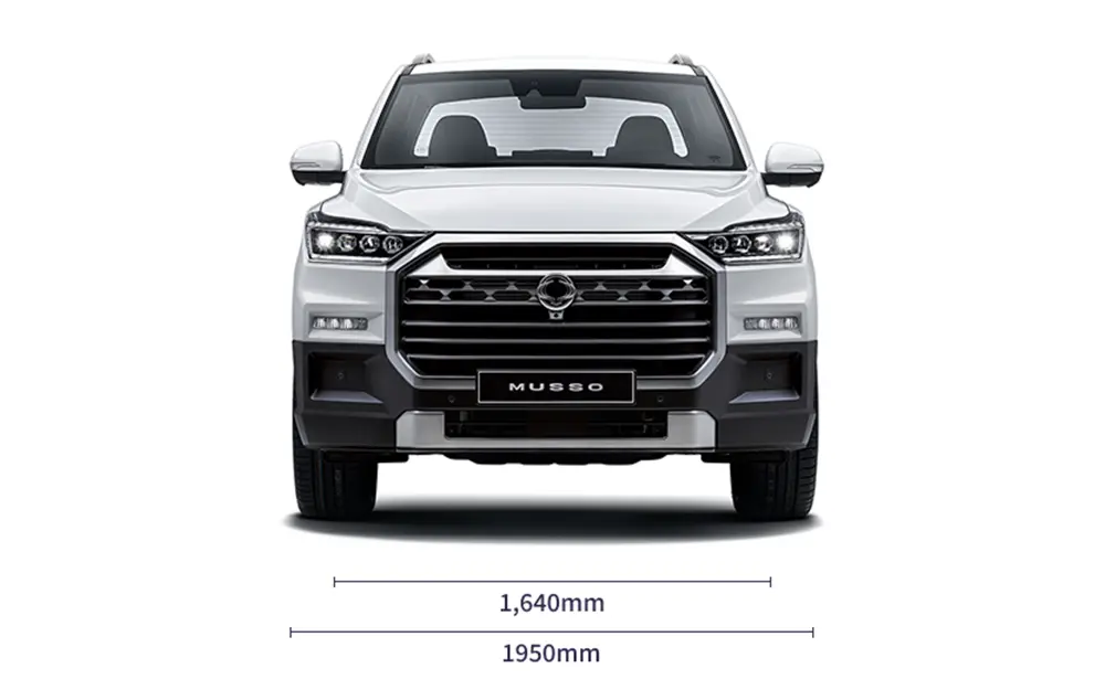 Rexton Sport frente
